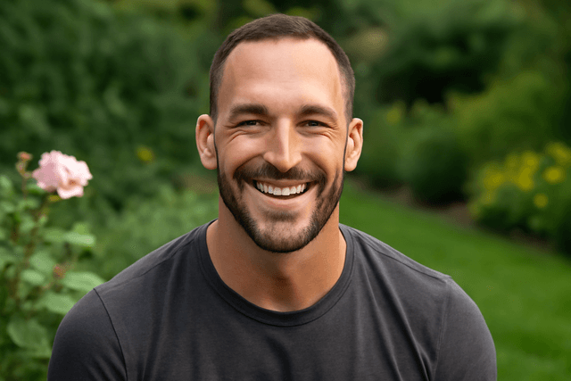 Tyler Wall, fitness coach featured in MrBeast’s viral weight-loss challenge, pictured smiling before his death from mitragynine (kratom) toxicity—highlighting the medical risks of unregulated supplements and rapid weight-loss methods